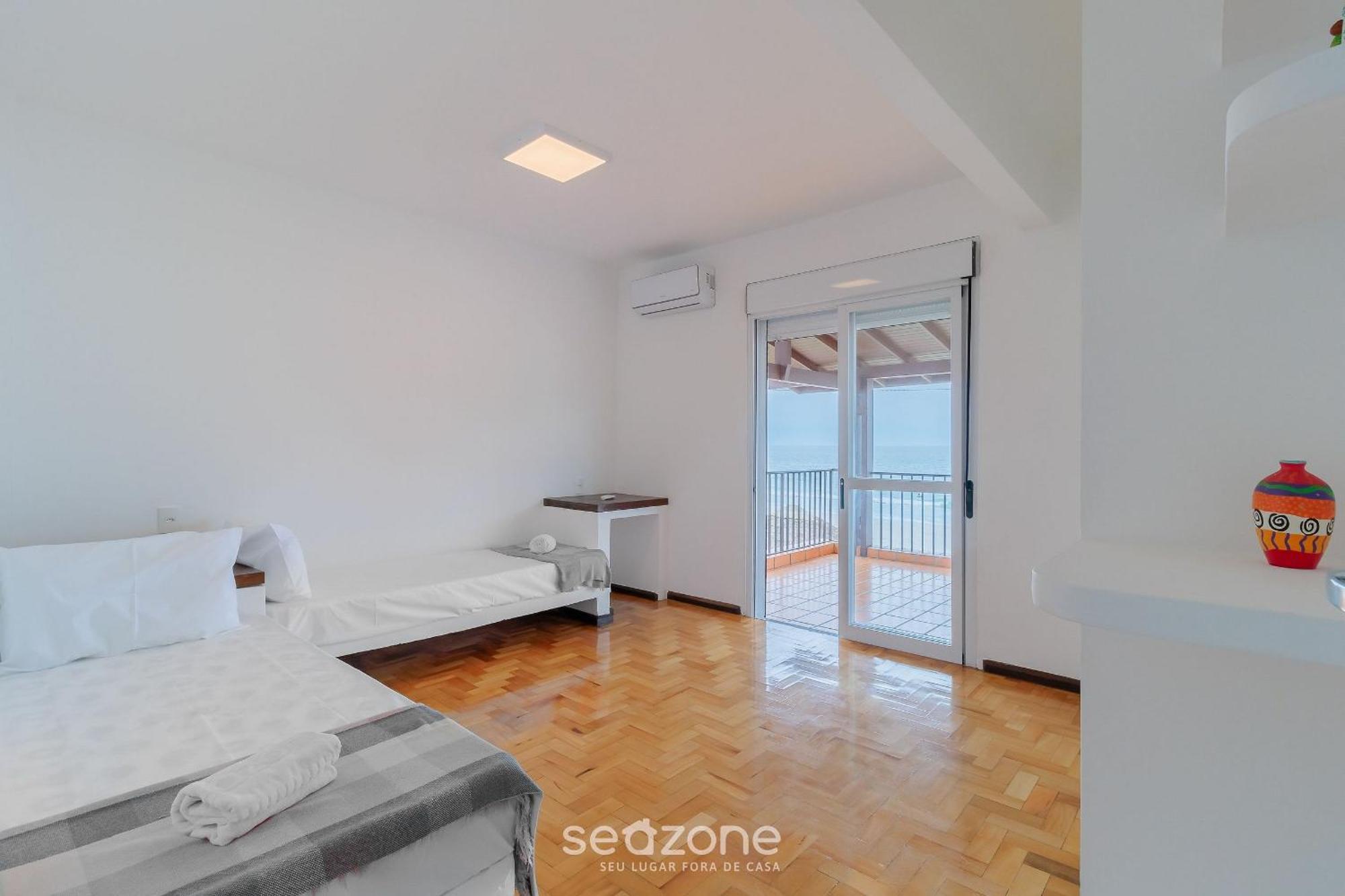 Ampla Casa Duplex Pe Na Areia Floripa-sc Djbr2065 Casa de férias